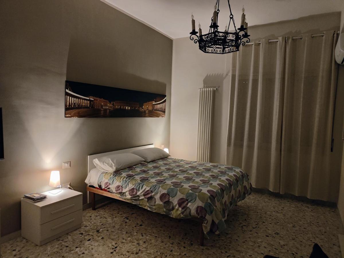 Apartament La Dimora Dell'Avvocato Neapol Zewnętrze zdjęcie