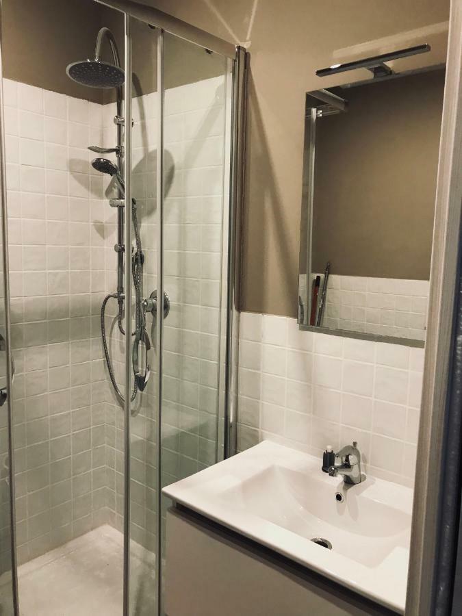 Apartament La Dimora Dell'Avvocato Neapol Zewnętrze zdjęcie