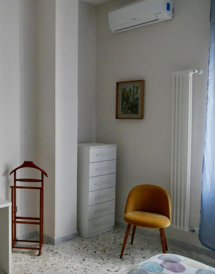 Apartament La Dimora Dell'Avvocato Neapol Zewnętrze zdjęcie