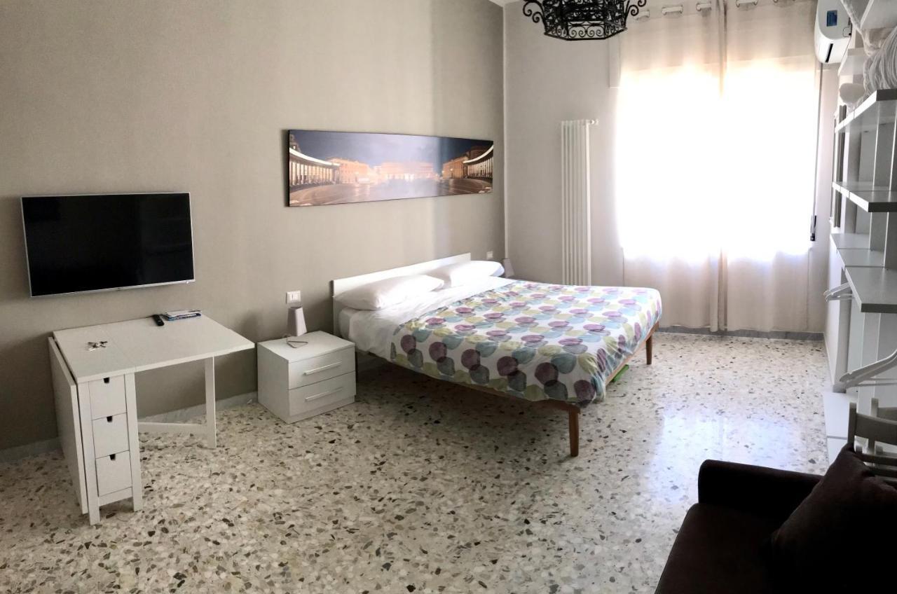 Apartament La Dimora Dell'Avvocato Neapol Zewnętrze zdjęcie