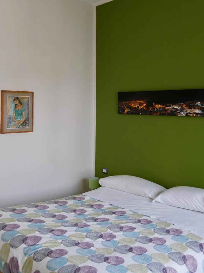 Apartament La Dimora Dell'Avvocato Neapol Zewnętrze zdjęcie